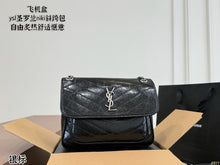 Load image into Gallery viewer, YSK463 Saint Laurent Niki Medium Shoulder Bag / 27 x 20 cm