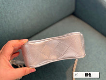 Load image into Gallery viewer, CC879 Star Handbag / 8.8 × 8.8 × 2.3 in