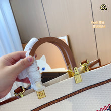 Load image into Gallery viewer, FF194 Fendi Sunshine Medium / 12.2x6.7x13.8inch