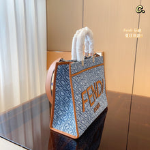 Load image into Gallery viewer, FF195 Fendi Sunshine Medium / 12.2x6.7x13.8inch
