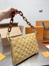 Load image into Gallery viewer, LB869 Coussin PM / 10.2 x 7.9 x 4.7 inches