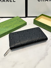 Load image into Gallery viewer, GC616 Ophidia GG Zip Around Wallet / 7.5"W x 4.5"H x 1"D