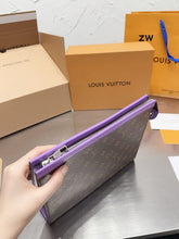 Load image into Gallery viewer, LB897 Pochette Voyage MM / 10.6 x 8.3 x 2.4 inches