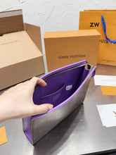 Load image into Gallery viewer, LB897 Pochette Voyage MM / 10.6 x 8.3 x 2.4 inches