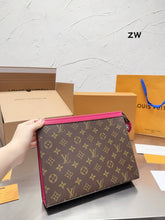 Load image into Gallery viewer, LB897 Pochette Voyage MM / 10.6 x 8.3 x 2.4 inches