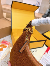 Load image into Gallery viewer, FF225 Fendigraphy Small / 11.4x9.6x3.9inch