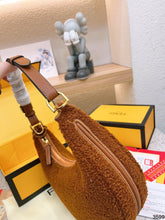 Load image into Gallery viewer, FF225 Fendigraphy Small / 11.4x9.6x3.9inch