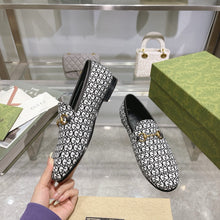 Load image into Gallery viewer, SE1327 Women's Gucci Jordaan GG Loafer / Size5-11