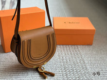 Load image into Gallery viewer, CLE019 Chloe Marcie Saddle Bag / Grained Calfskin / Small (19x14 cm)