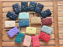 Load image into Gallery viewer, CC967 Classic Zipped Coin Purse / 2.9 × 4.3 × 0.8 in