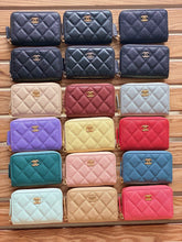 Load image into Gallery viewer, CC967 Classic Zipped Coin Purse / 2.9 × 4.3 × 0.8 in