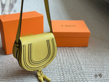 Load image into Gallery viewer, CLE019 Chloe Marcie Saddle Bag / Grained Calfskin / Small (19x14 cm)