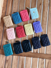 Load image into Gallery viewer, CC966 Classic Zipped Coin Purse / 2.9 × 4.3 × 0.8 in