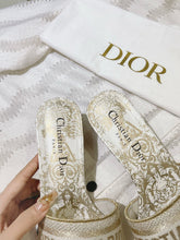 Load image into Gallery viewer, SE1648 Dioriviera Dway Heeled Slide / Size5-11