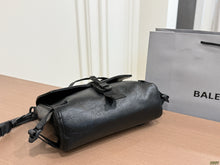 Load image into Gallery viewer, BCG074 Balenciaga ARMY Messenger Bag / 24x17 cm