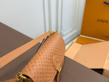 Load image into Gallery viewer, LB1460 LV Diane Baguette Bag / 25 x 15 cm