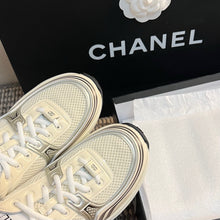 Load image into Gallery viewer, SE1331 CC NEW Sneakers / Size5-11