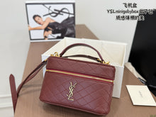 Load image into Gallery viewer, YSK465 YSL Mini Gaby Box Bag / 18 x 11 cm
