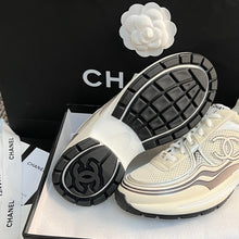 Load image into Gallery viewer, SE1331 CC NEW Sneakers / Size5-11