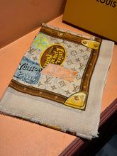 Load image into Gallery viewer, CLTH399 LB Cashmere Shawl / 43.3x78.7inch