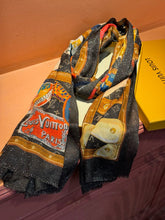 Load image into Gallery viewer, CLTH400 LB Cashmere Shawl / 43.3x78.7inch