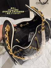 Load image into Gallery viewer, CC1407 Chanel 25 Bucket Bag / 26 x 23 cm