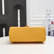 Load image into Gallery viewer, GY063 Saïgon Tote Bag / 13.4x6.3x9.8inch