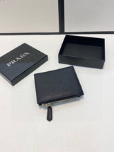 Load image into Gallery viewer, PD277 Small Leather Wallet / 3.9x3.1inch