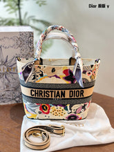 Load image into Gallery viewer, DR405 Hat Basket Bag / 14x8x4.5inches