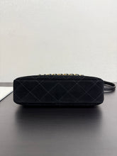 Load image into Gallery viewer, CC1409 Chanel 26C Suede Messenger Bag / HIGHEST QUALITY VERSION / 30 x 21.5 x 6 cm