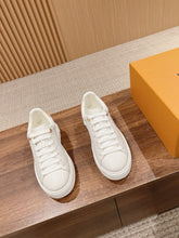 Load image into Gallery viewer, SE1727 LV Time Out Sneaker / Size5-11