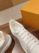 Load image into Gallery viewer, SE1727 LV Time Out Sneaker / Size5-11