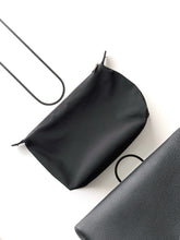 Load image into Gallery viewer, CC1416 Chanel Cerf Tote Medium / HIGHEST QUALITY VERSION / 36 x 24 x 14 cm