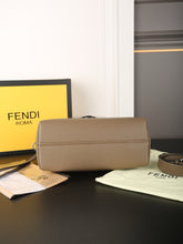 Load image into Gallery viewer, FF293 By The Way Selleria Medium / 11x5.1x6.7inch