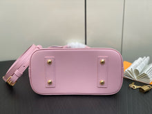 Load image into Gallery viewer, LB901 Alma BB / HIGHEST QUALITY VERSION / 9.3 x 6.9 x 4.5 inches