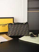 Load image into Gallery viewer, FF294 By The Way Selleria Medium / 11x5.1x6.7inch