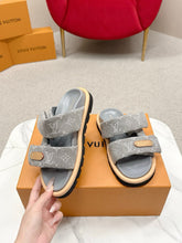 Load image into Gallery viewer, SE1746 Louis Vuitton x Takashi Murakami (TM) Monogram Slides