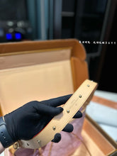 Load image into Gallery viewer, LB1217 CarryAll PM / 11.4 x 9.4 x 4.7 inches