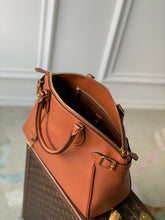 Load image into Gallery viewer, LB1052 Vendôme MM / HIGHEST QUALITY VERSION / 14.2 x 11.4 x 5.9 inches