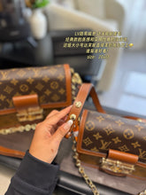 Load image into Gallery viewer, LB1461 Louis Vuitton Dauphine MM & Mini / 25 x 17 cm & 20 x 13 cm
