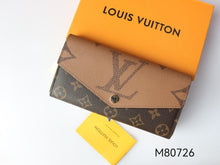 Load image into Gallery viewer, LB1462 Louis Vuitton Sarah Wallet / 19 x 10.5 x 2 cm