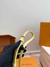 Load image into Gallery viewer, LB1463 Louis Vuitton Nano Speedy Bag / 16 x 10 x 7.5 cm