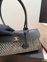 Load image into Gallery viewer, CC1417 Chanel 26S Small Shopping Bag / 30.5 x 11 x 15 cm
