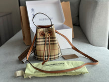 Load image into Gallery viewer, BUR123 Mini TB Bucket Bag / 6.5 x 4.3 x 7.3in