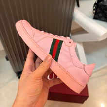 Load image into Gallery viewer, SE1750 Gucci Stretch Couple's Low-Top Shoes / Women Size 5-11 Men Size 8-14