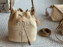 Load image into Gallery viewer, PD281 Crochet and Leather mini-bucket Bag / 7.6x6.8x3.9inch