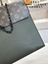 Load image into Gallery viewer, LB1466 Louis Vuitton Robusto Briefcase / 40 x 28 x 10 cm