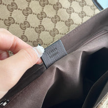 Load image into Gallery viewer, GC686 GG Crossbody Bag / 9.4x11.8x3.5inch