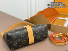 Load image into Gallery viewer, LB1467 Louis Vuitton Pochette Mia Bag / 21 x 11 cm