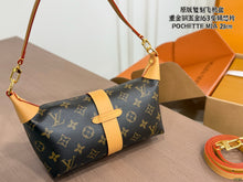 Load image into Gallery viewer, LB1467 Louis Vuitton Pochette Mia Bag / 21 x 11 cm